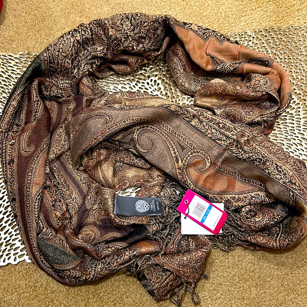 NWT Metallic Brown Wide Scarf